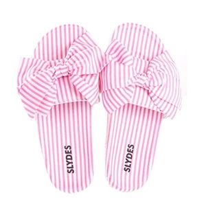 NWT PINK SLIDES SLYDES